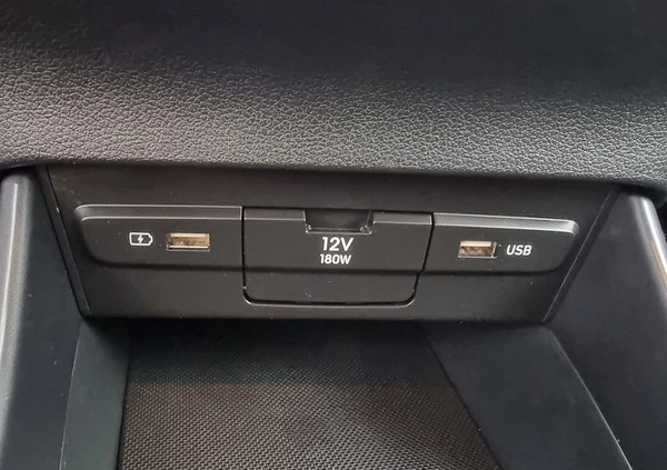Hyundai Bayon cena 39700 przebieg: 3424, rok produkcji 2021 z Strzelin małe 277